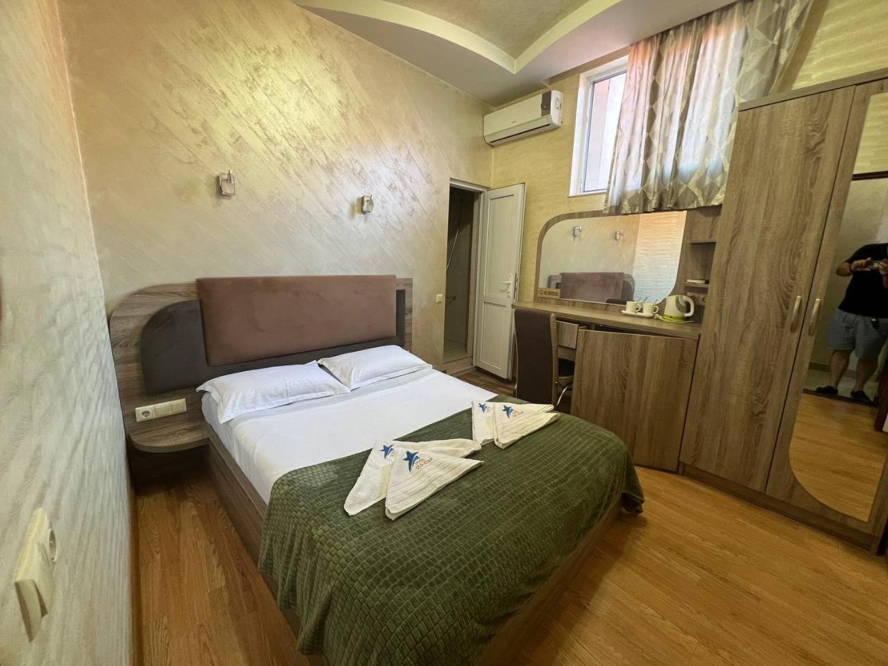 Hotel Old Star Batum Dış mekan fotoğraf