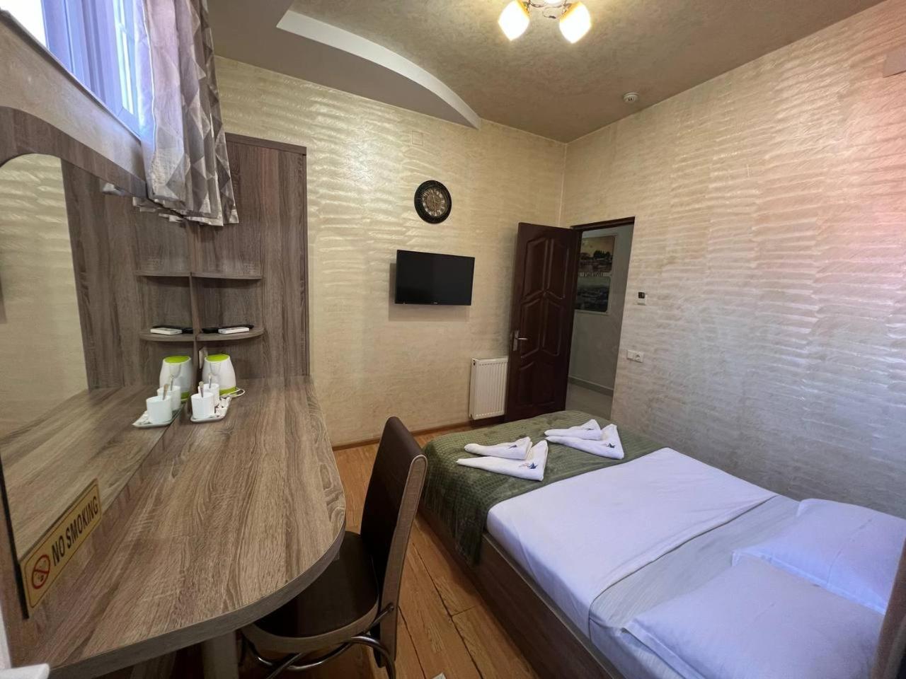 Hotel Old Star Batum Dış mekan fotoğraf