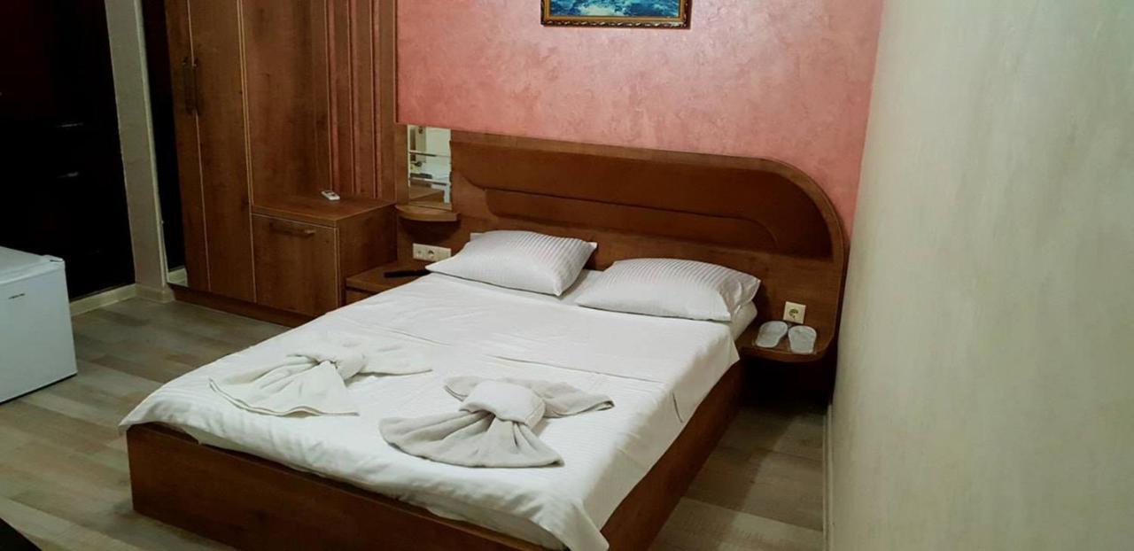 Hotel Old Star Batum Dış mekan fotoğraf